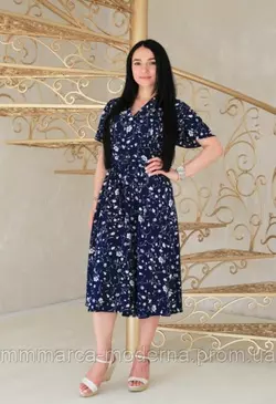 Женское модное летнее платье Мия Marca Moderna темно-синее с цветочным принтом