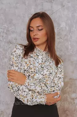 ТМ Marca Moderna Женская рубашка Кристина цвет белый цветочный принт