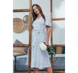 Женское модное летнее платье Мия Marca Moderna светло-голубое с цветочным принтом